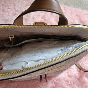 MICHAEL KORS Cindy MK Signature Beige Large Backpack Bag Gold Logo Retails $298 MICHAEL KORS Cindy MK Signature BLACK Large Backpack Bag  main image 4